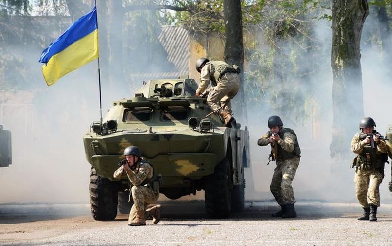 90 minlik Ukrayna ordusu döyüş bölgəsində – Müharibə başlayır? – Savash.org